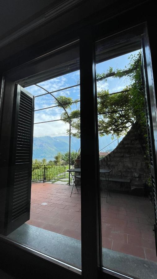 Lake View, Swimming Pool, Tennis Court And Private Parking 梅泽格拉 外观 照片